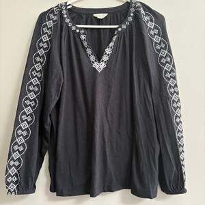 Lucky Brand Embroidered Peasant Top